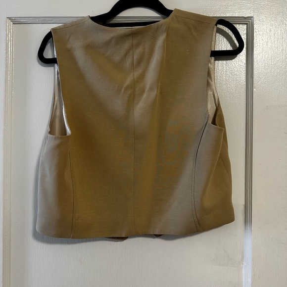 NWOT Zara Tan Button-Up Vest - Picture 3 of 3